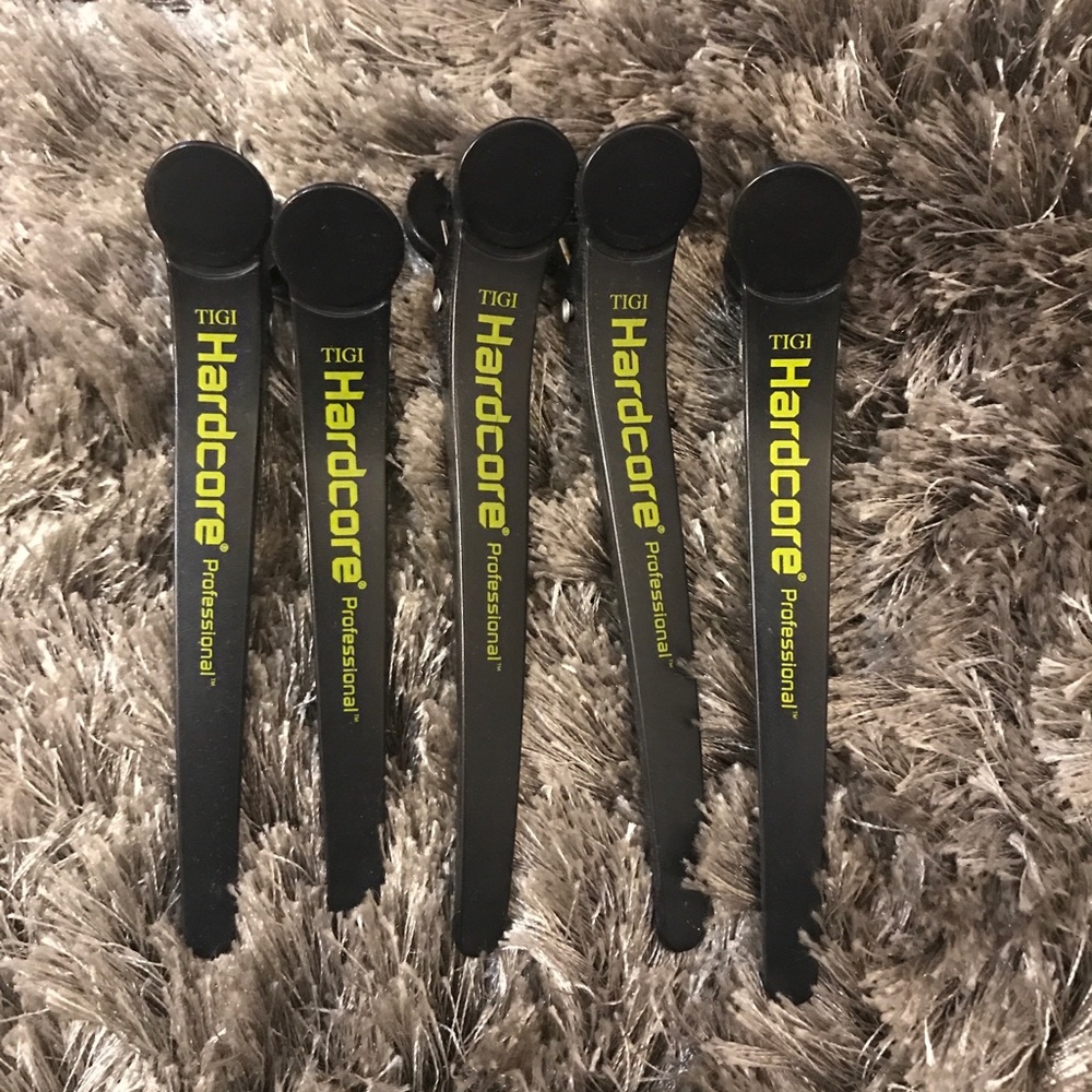 Toni & Guy Hair Clips